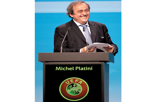Pesan Platini