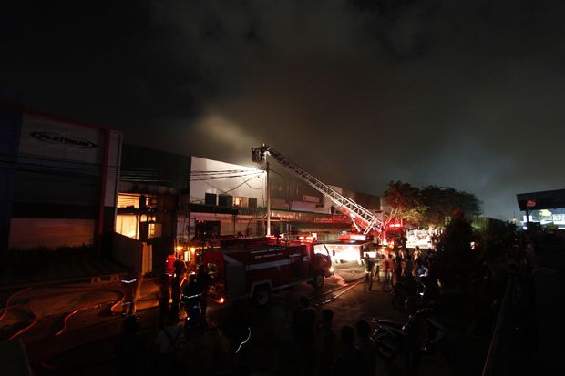 Empat Ruko di Batam...
