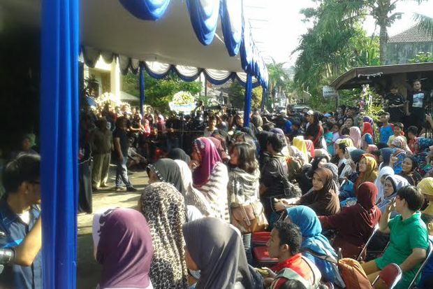 Kunjungi Rumah Olga,...