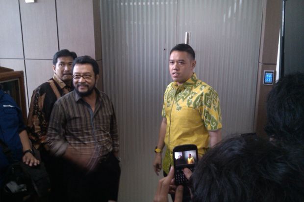 Kuasai Ruang Golkar,...