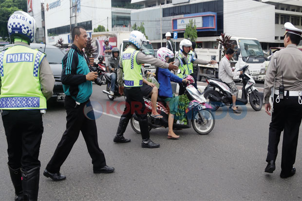Polresta Palembang Gelar...