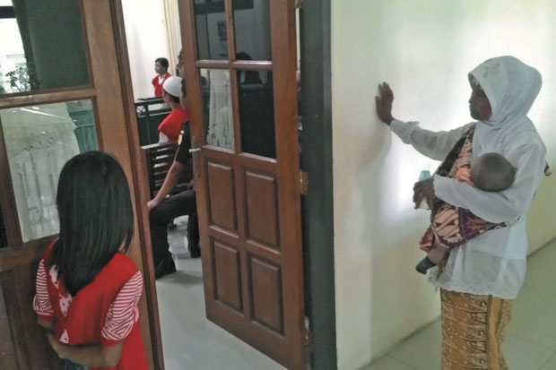 Suami Selingkuh, Istri...