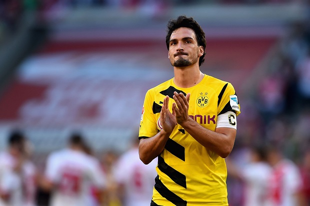Hummels Ingin Gabung...