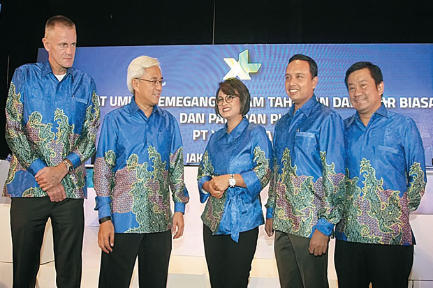 XL Jajaki Lindung Nilai...