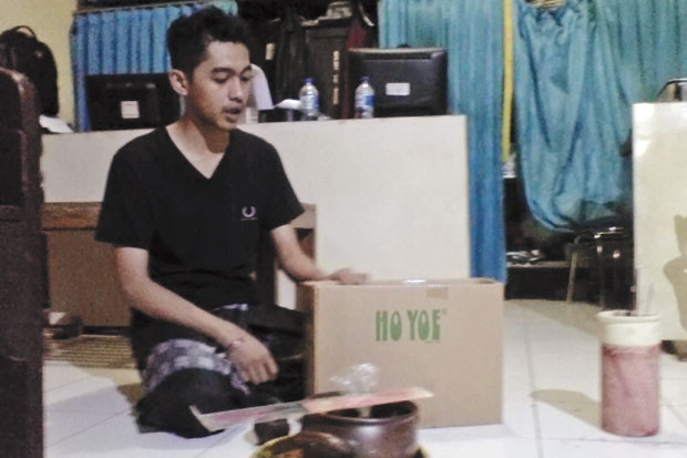 Dukun Muda Tipu Mahasiswa