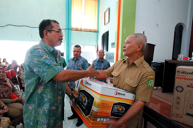 Simpan Pinjam Paling...
