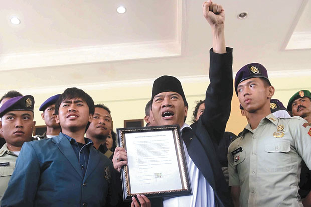 Prof Yos Johan Utama...