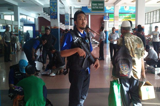 Persempit Gerak Buronan...