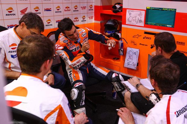 Operasi Sukses, Pedrosa...