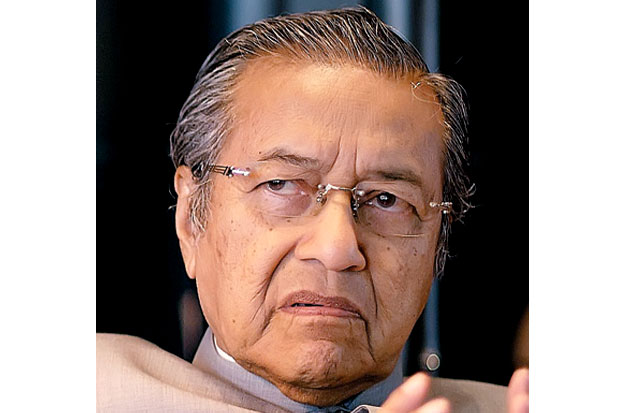 Mahathir Serang Najib...