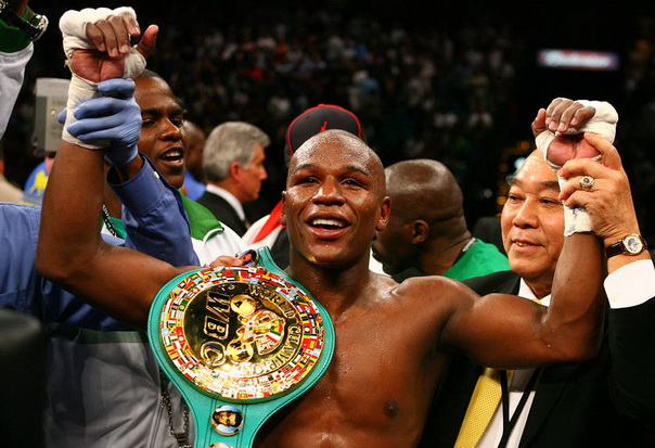 Kacau, Mayweather Jr...