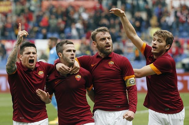Tumbangkan Napoli, Roma...