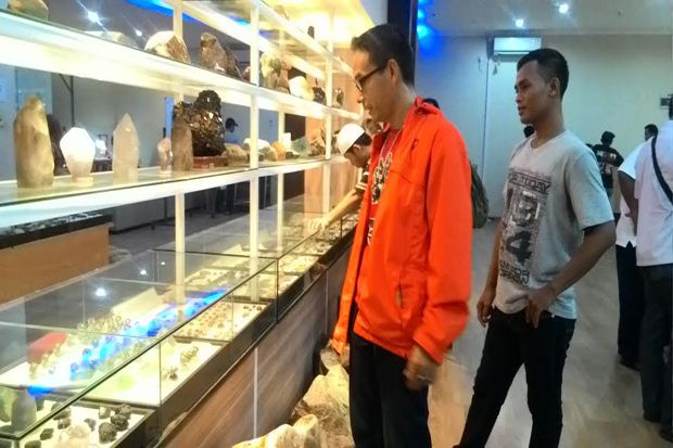 Ini 7 Batu Mulia Paling...