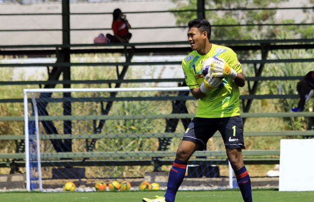 Kiper Muda Persib Ingin...