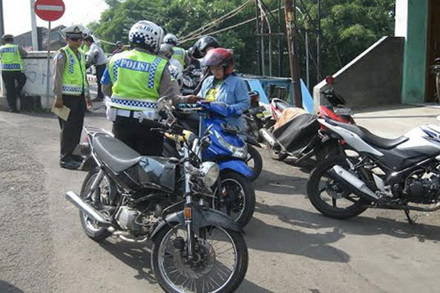Tanpa Tilang, Polisi...