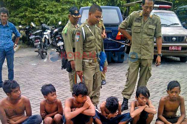 Ngelem, 6 Bocah Diciduk...