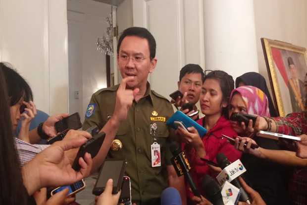 Ahok Tantang DPRD DKI...
