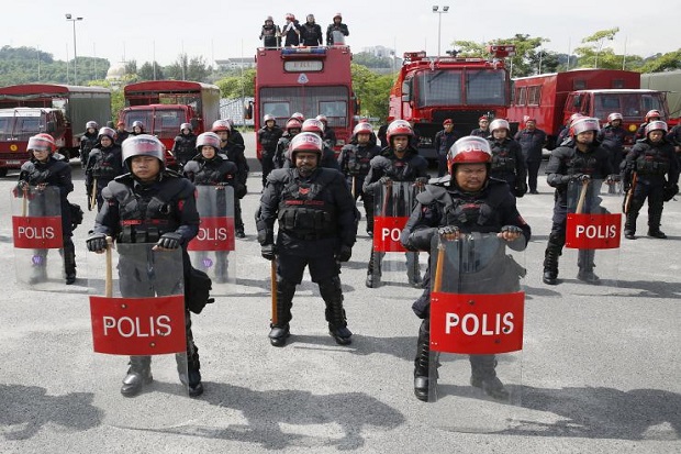 Tiru ISIS, Militan Ingin...