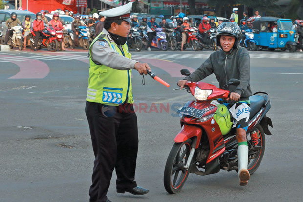 Hanya Ditegur, Banyak...