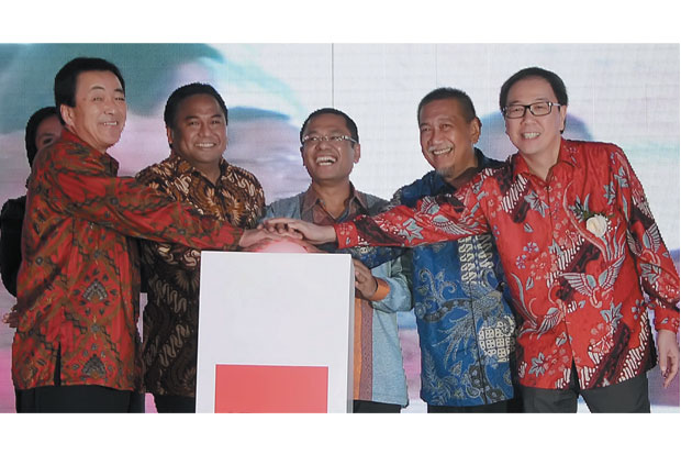 Pabrikan Automotif Diminta...