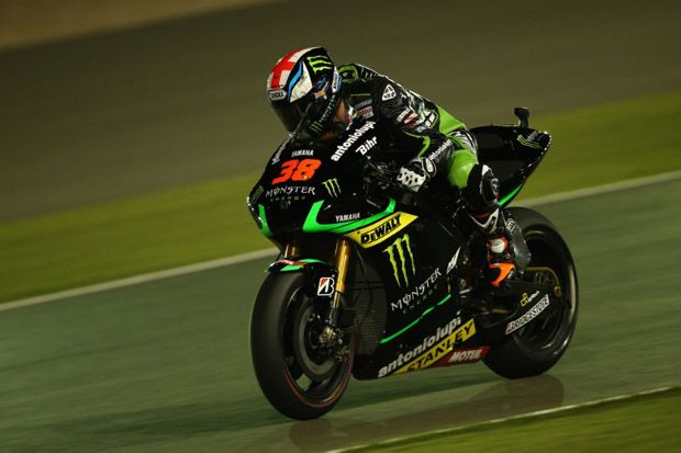 Bradley Smith Bidik...