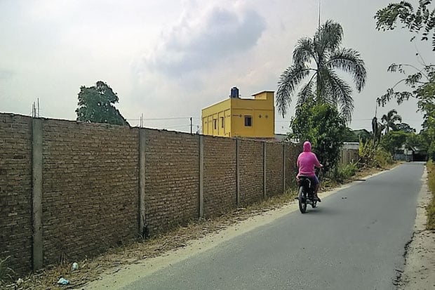 Pagar Tembok Dibuat...