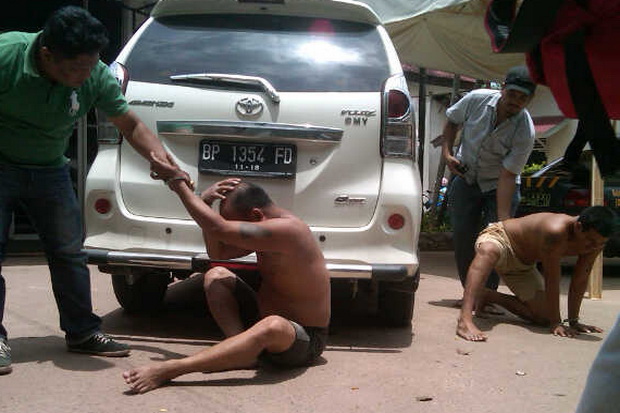 Perampok Bengis Nangis...