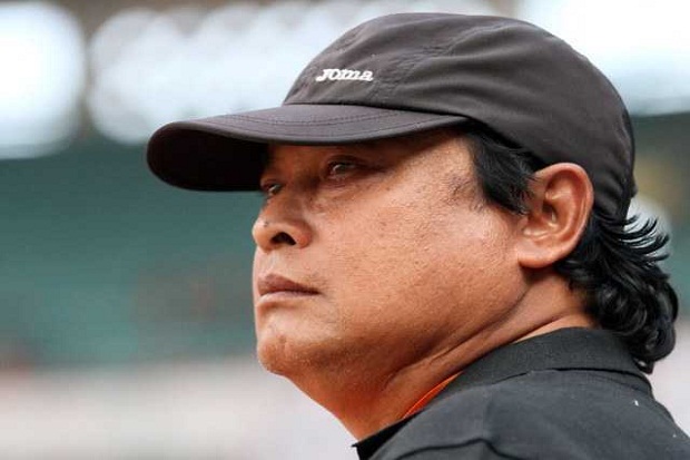 Arema Batal Lakoni Laga...