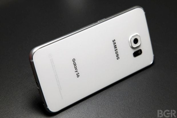 Galaxy S6 Selamatkan...