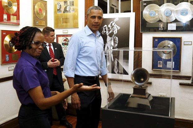 Obama Bicara Ganja di...