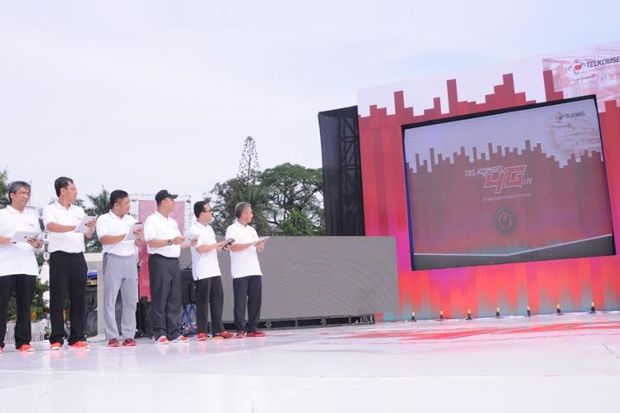 Telkomsel 4G LTE Wujudkan...