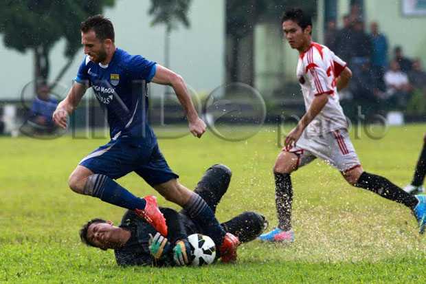 Batal Latihan, Empat...