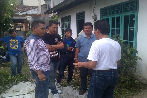 Rumah Vokalis Band Armada...