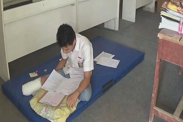 Puluhan Siswa Gagal...