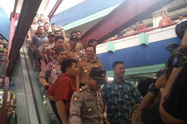 Ahok Tegur Pengelola...