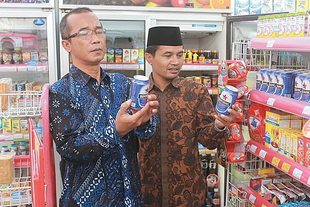 Minimarket Belum Bebas...