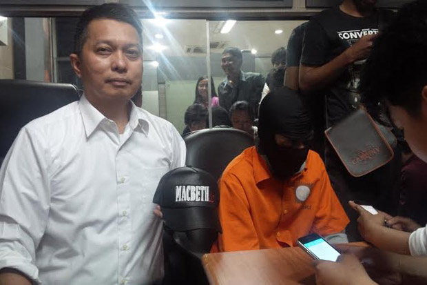 Pembunuh Deudeuh Khawatir...