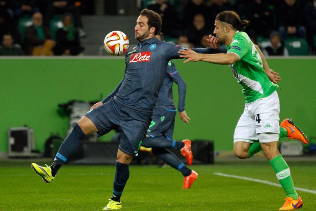 Higuain Kreator Keunggulan...