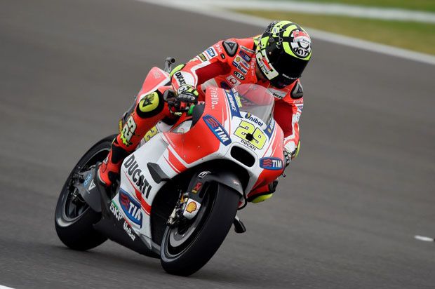 Taklukan Rossi, Ducati...