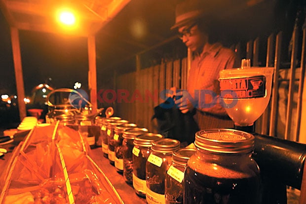 Racik Kopi dengan Cara...