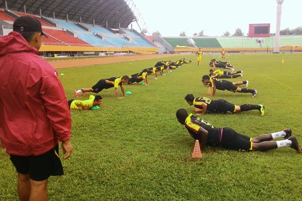Pemain SFC Hanya Disuruh...