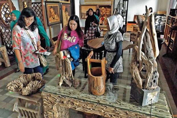 Konsumen Cerdas Dorong...