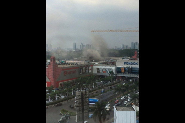 Jadi Tontonan Warga,...