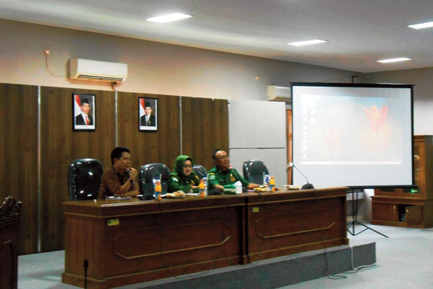 50% Warga Kabupaten...