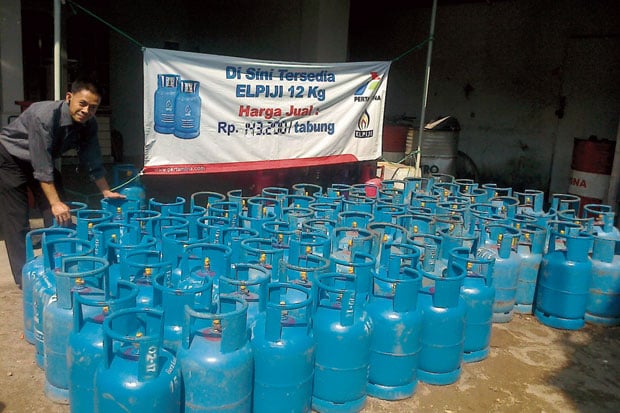 Penjualan Elpiji 12...