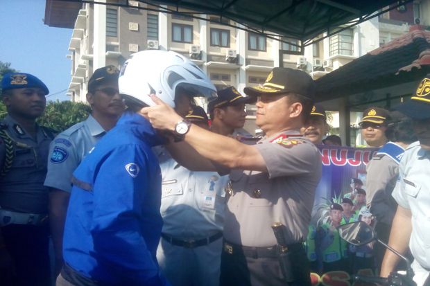 Hari Kartini, Polda...