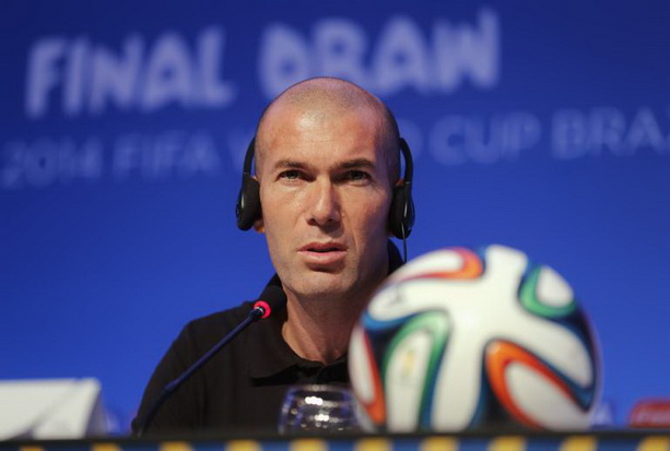 Legenda Madrid Dukung...