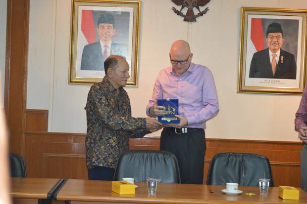 Universitas Trisakti...