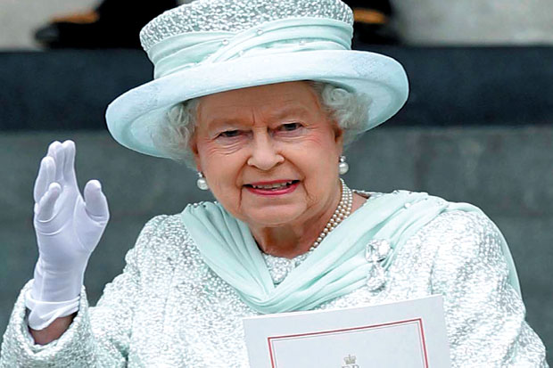 Ratu Elizabeth II Rayakan...