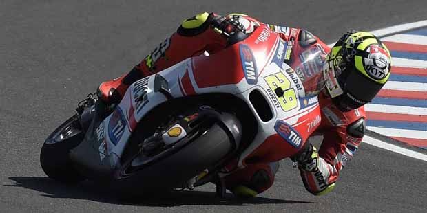 Ducati : Pembalap Mengendalikan...